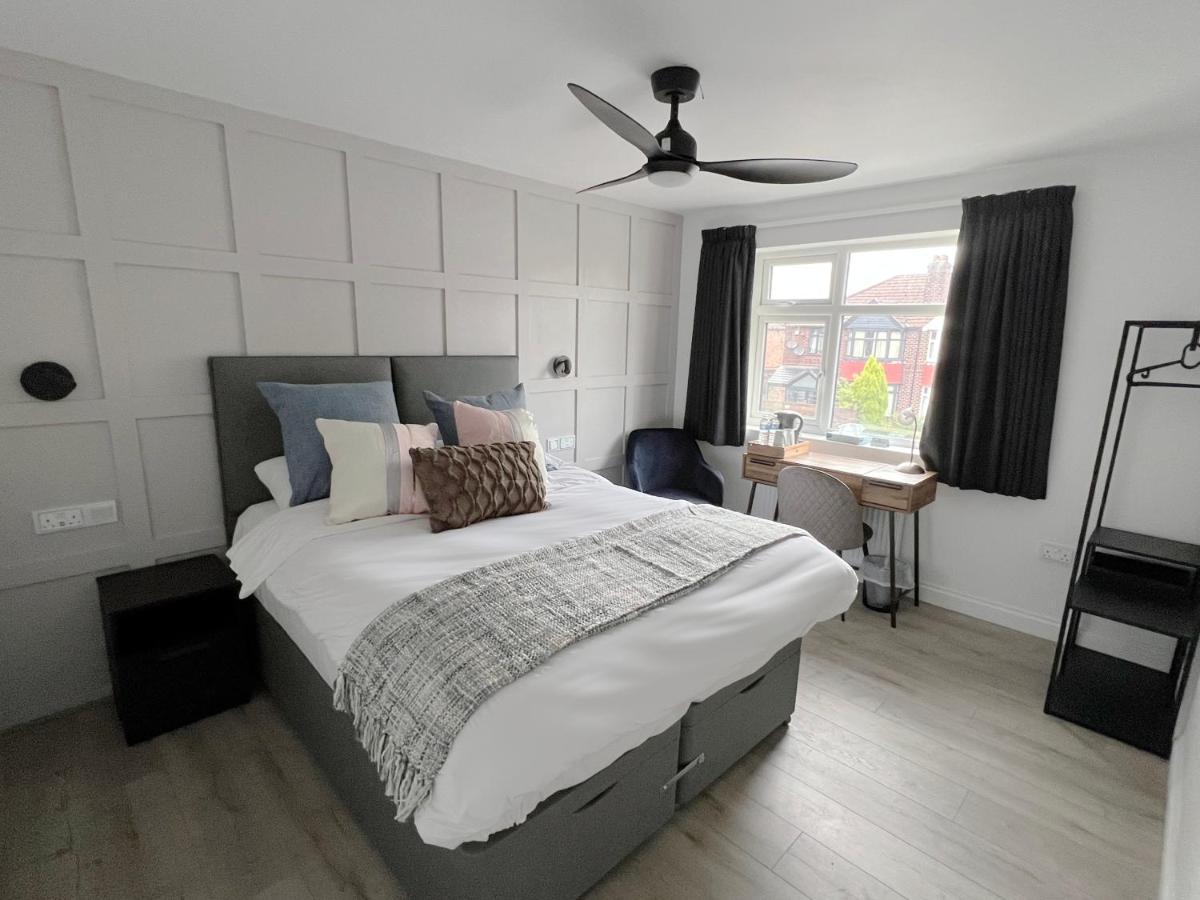 United Home B&B Salford  Extérieur photo